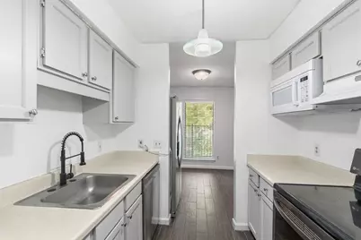 8109 Skillman Street #2002, Dallas, TX 75231 - Photo 16