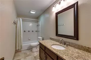 2921 Clover Ln, Euless, TX 76039 - Photo 12