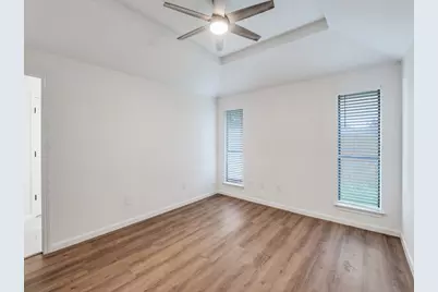 2035 Avignon Drive, Carrollton, TX 75007 - Photo 8