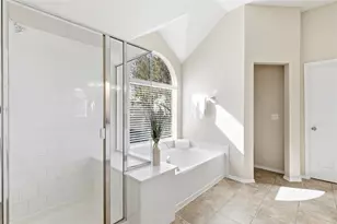 8625 Luzerne Dr, McKinney, TX 75072 - Photo 4