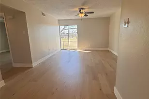 527 W Lookout Dr, Richardson, TX 75080 - Photo 6