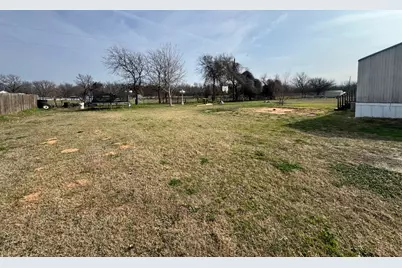 167 Eastwood Way, Gholson, TX 76705 - Photo 16