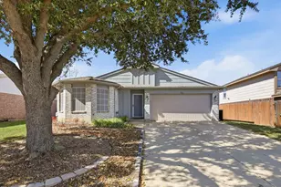 7733 Liz Ln, Watauga, TX 76148 - Photo 2