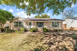 2927 Eric Ln, Farmers Branch, TX 75234 - Photo 1