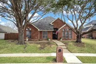 2059 Birchwood Ct, Lewisville, TX 75067 - Photo 2