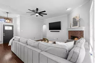 2059 Birchwood Ct, Lewisville, TX 75067 - Photo 10