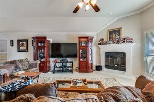 626 Saddlebrook, DeSoto, TX 75115 - Photo 4