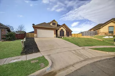 313 Nutmeg, Burleson, TX 76028 - Photo 2