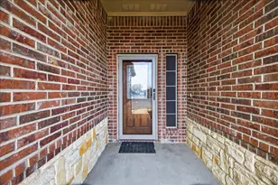 313 Nutmeg, Burleson, TX 76028 - Photo 4