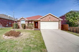 9812 Maryville Ln, Fort Worth, TX 76108 - Photo 2