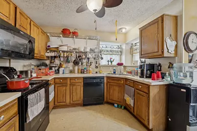 1510 Shalfont Lane, Garland, TX 75040 - Photo 10