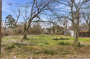 103 Sparks St, Terrell, TX 75160 - Photo 1