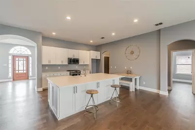 3331 Sedona Drive, Grand Prairie, TX 75052 - Photo 10