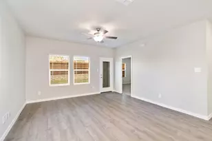 206 Berkshire Dr, Princeton, TX 75071 - Photo 8