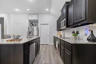 3724 Ranchers Rdg, Krum, TX 76249 - Photo 12