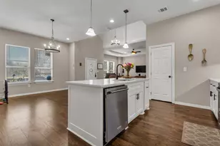 2806 Seaton Dr, Dallas, TX 75216 - Photo 10