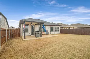 1913 Briar Hl Dr, Denton, TX 76207 - Photo 22