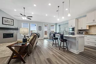 1913 Briar Hl Dr, Denton, TX 76207 - Photo 10