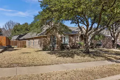 1006 Alameda Court, Allen, TX 75013 - Photo 2