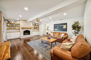 10147 Mapleridge Dr, Dallas, TX 75238 - Photo 12