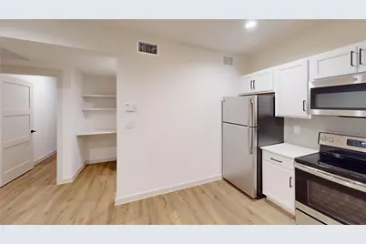 715 N Lancaster Avenue #210, Dallas, TX 75203 - Photo 6