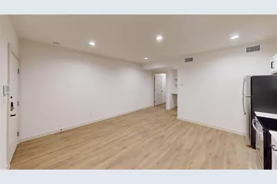 715 N Lancaster Avenue #210, Dallas, TX 75203 - Photo 8