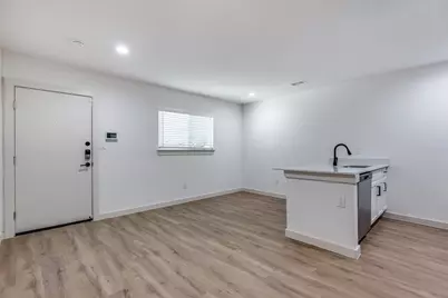 715 N Lancaster Avenue #210, Dallas, TX 75203 - Photo 10