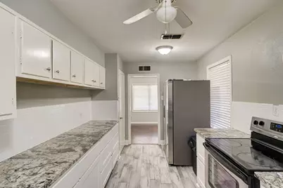 2407 Douglas Drive, Bossier City, LA 71111 - Photo 10