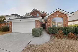 714 Ashbrook Ct, Euless, TX 76039 - Photo 2