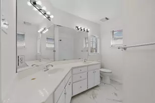 714 Ashbrook Ct, Euless, TX 76039 - Photo 24