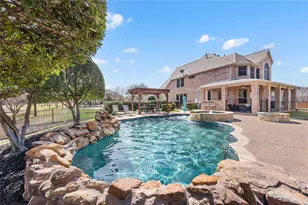 705 Landsbury Ct, Keller, TX 76248 - Photo 32