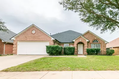 1400 Lyra Lane, Arlington, TX 76013 - Photo 1