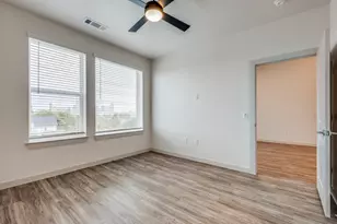 624 N Lancaster Ave, Dallas, TX 75203 - Photo 6