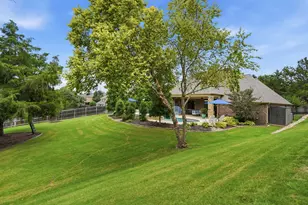 1300 Woodborough Ln, Keller, TX 76248 - Photo 32