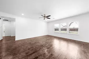 810 N Walnut St, Sherman, TX 75090 - Photo 10