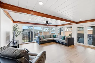 6 Horseshoe Drive, Highland Village, TX 75077 - Photo 6