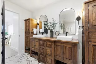 6 Horseshoe Dr, Highland Village, TX 75077 - Photo 2