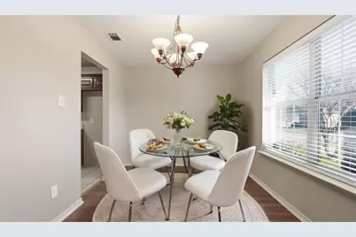 1107 Wayne Avenue, Duncanville, TX 75137 - Photo 4