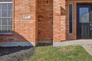 1107 Wayne Ave, Duncanville, TX 75137 - Photo 32