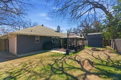 945 Lake Ridge Drive, Azle, TX 76020 - Photo 34