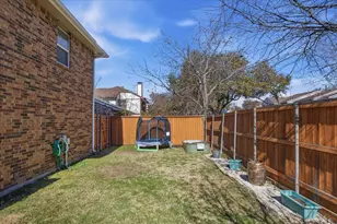 315 Stoneledge Dr, Irving, TX 75063 - Photo 32