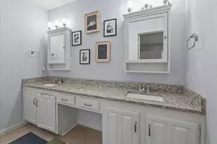 315 Stoneledge Dr, Irving, TX 75063 - Photo 24