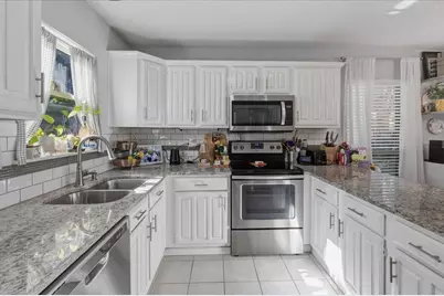 315 Stoneledge Drive, Irving, TX 75063 - Photo 18