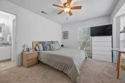 315 Stoneledge Drive, Irving, TX 75063 - Photo 22