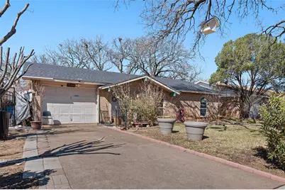 1144 Woodmere Drive, Lewisville, TX 75067 - Photo 1