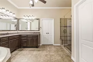 6942 Capella Park Ave, Dallas, TX 75236 - Photo 16