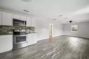 734 Thompson Dr, Lake Dallas, TX 75065 - Photo 22