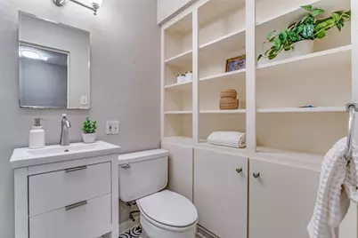 3623 Hawthorne Avenue, Dallas, TX 75219 - Photo 22