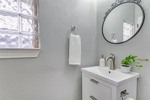 3623 Hawthorne Ave, Dallas, TX 75219 - Photo 16