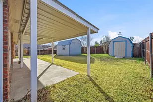 501 Nathan St, Saginaw, TX 76179 - Photo 32